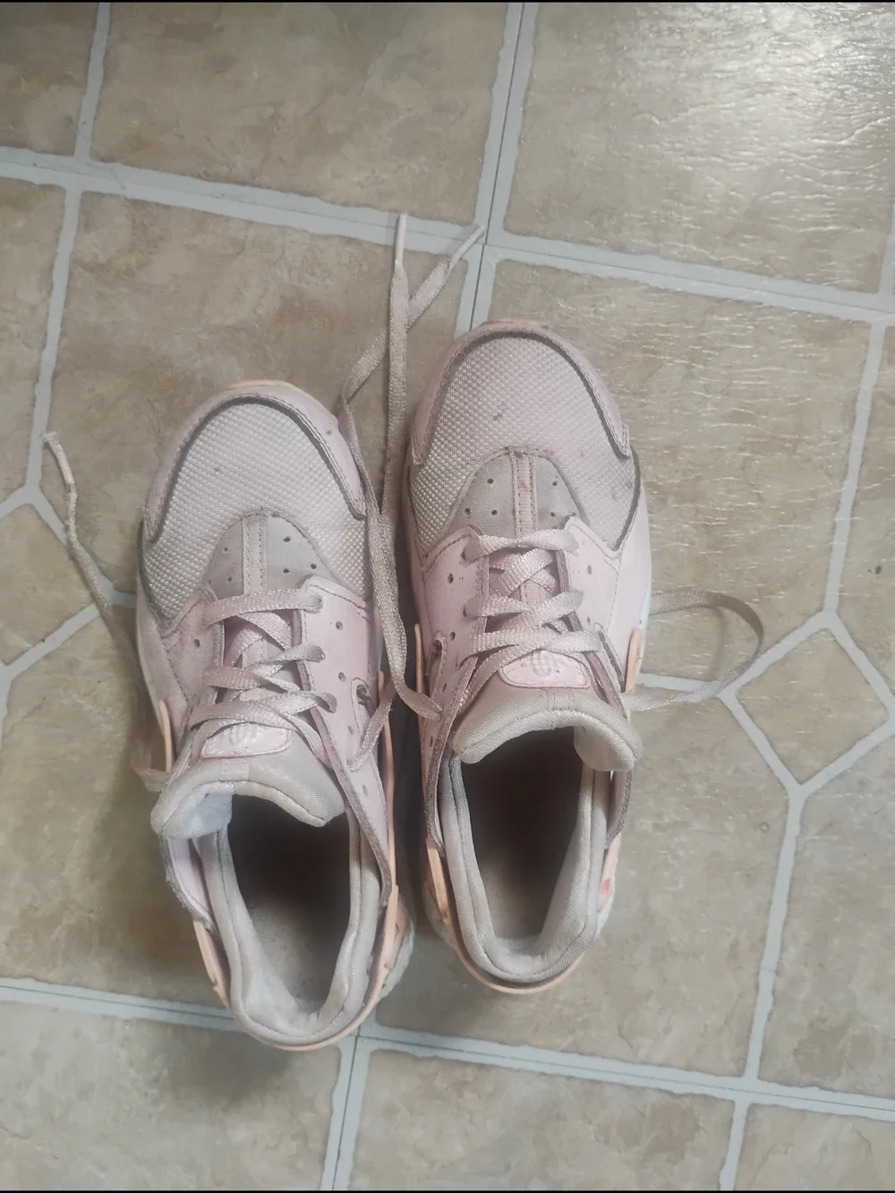Pink Nike Huarache Girls 2y